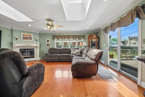 53 Orchard Street Carteret NJ 07008