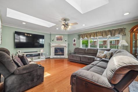 53 Orchard Street Carteret NJ 07008