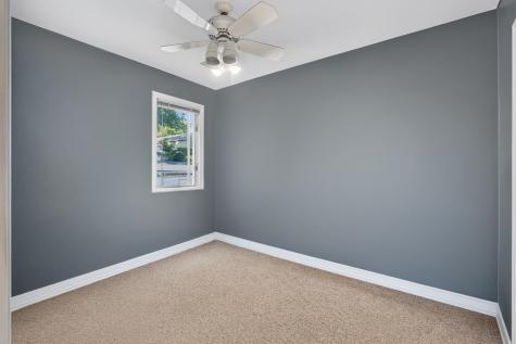 79 East 27th Street Bayonne NJ 07002