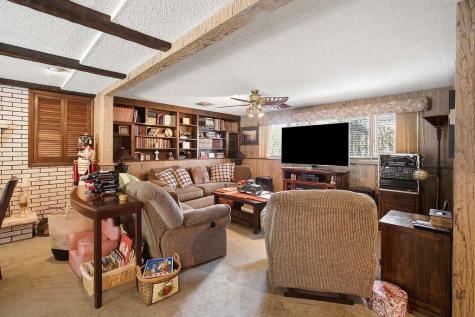 8 Mariani Drive Little Ferry NJ 07643