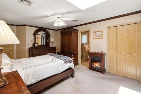 8 Mariani Drive Little Ferry NJ 07643