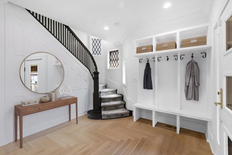 26 Clifton Terrace Weehawken NJ 07086