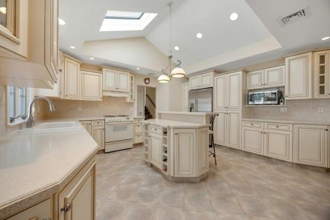 184 West Passaic Avenue Rutherford NJ 07070