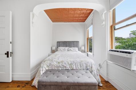 22 Laidlaw Avenue Jersey City NJ 07306