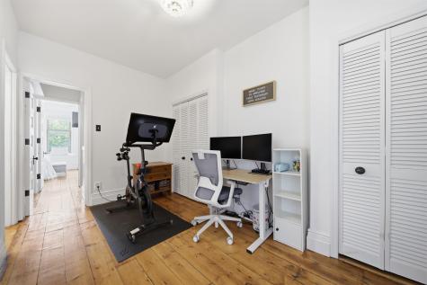 22 Laidlaw Avenue Jersey City NJ 07306