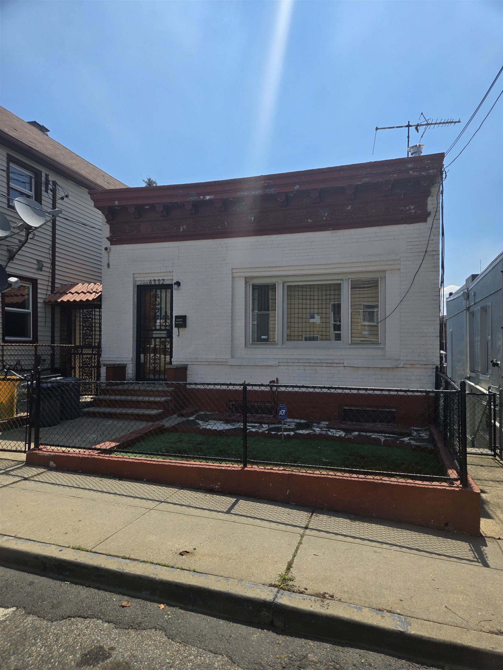 6802 Smith Avenue North Bergen NJ 07047