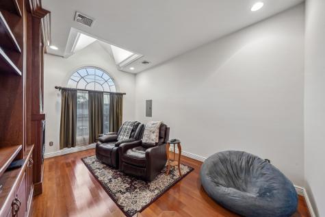 18 Gail Place Secaucus NJ 07094
