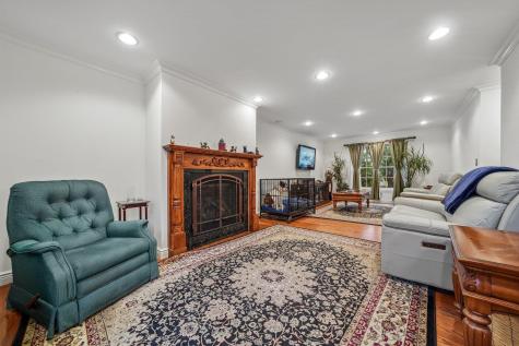18 Gail Place Secaucus NJ 07094