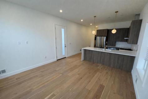 92 East 27th Street Bayonne NJ 07002
