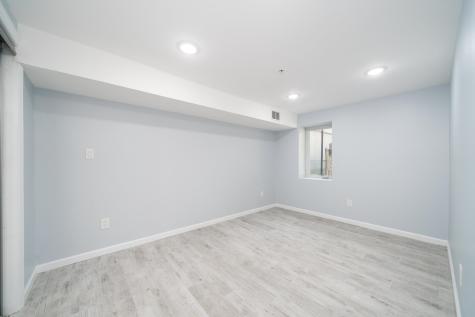 49 Jewett Avenue Jersey City NJ 07304