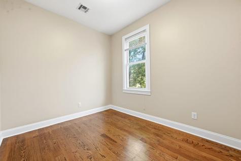 538 Garfield Avenue Jersey City NJ 07305