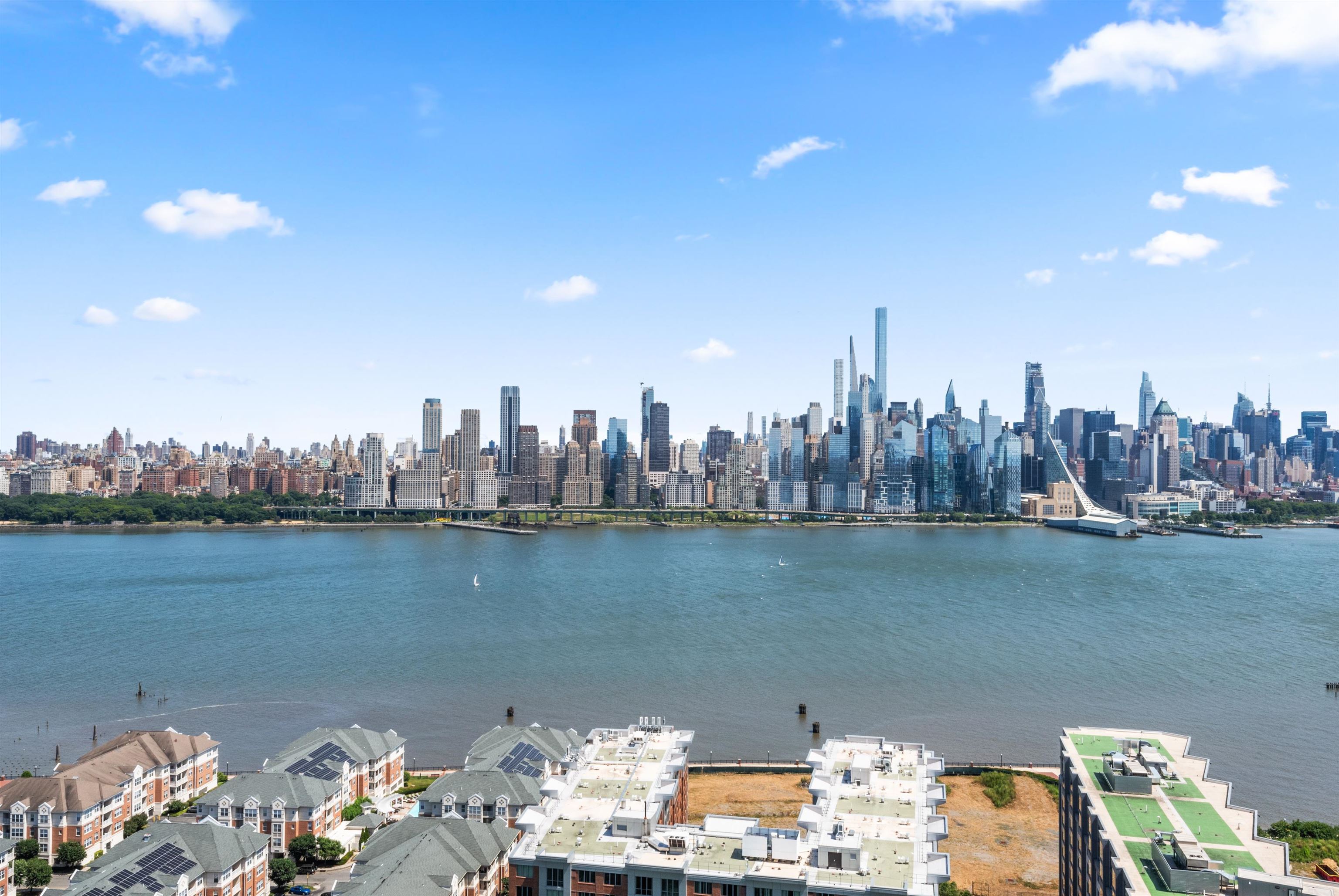 6050 Boulevard East West New York NJ 07093
