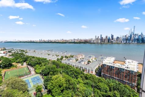 6050 Boulevard East West New York NJ 07093
