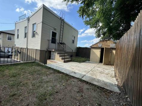 4206 Smith Avenue North Bergen NJ 07047