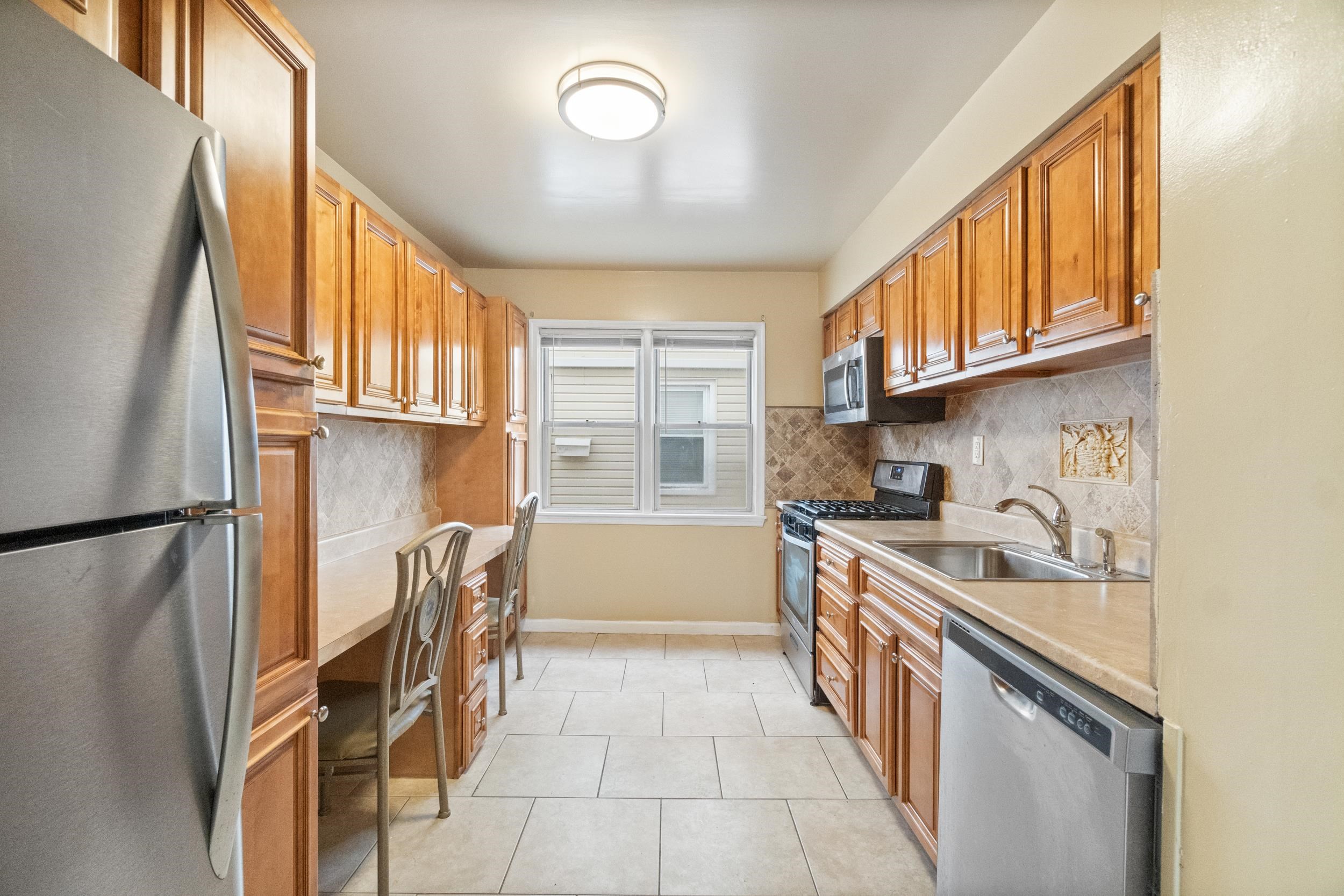 36 Crossgate Road Jersey City NJ 07305