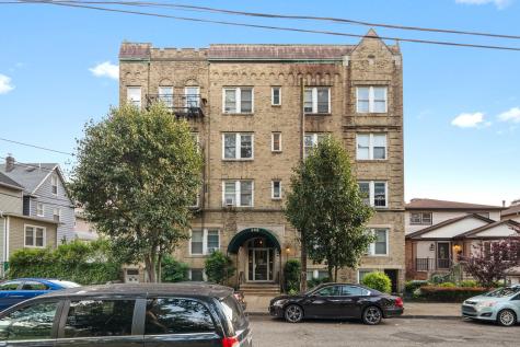 122 West 39th Street Bayonne NJ 07002