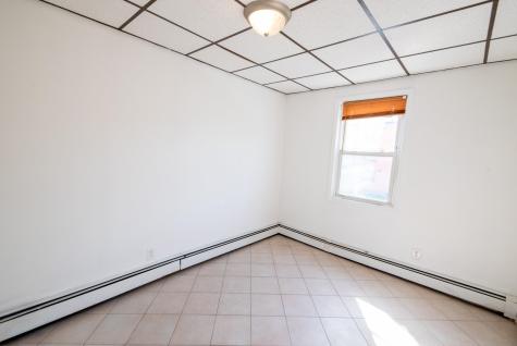 5814 Newkirk Avenue North Bergen NJ 07047