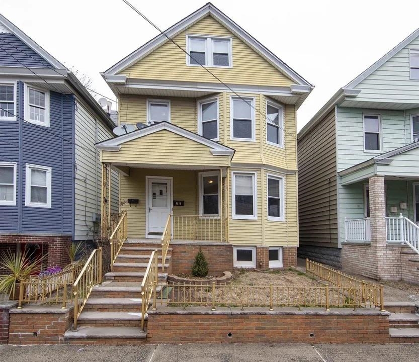 85 West 13th Street Bayonne NJ 07002