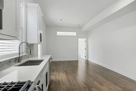 208 Shippen Street Weehawken NJ 07086