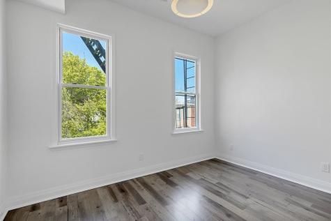 208 Shippen Street Weehawken NJ 07086