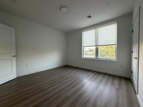 306 Bergen Avenue Jersey City NJ 07305