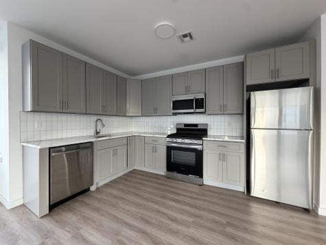 306 Bergen Avenue Jersey City NJ 07305