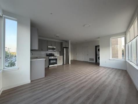 306 Bergen Avenue Jersey City NJ 07305