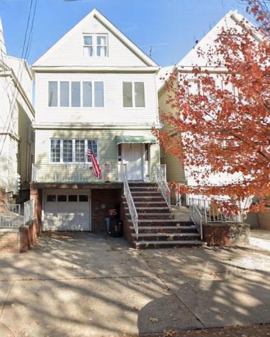 135 West 52nd Street Bayonne NJ 07002