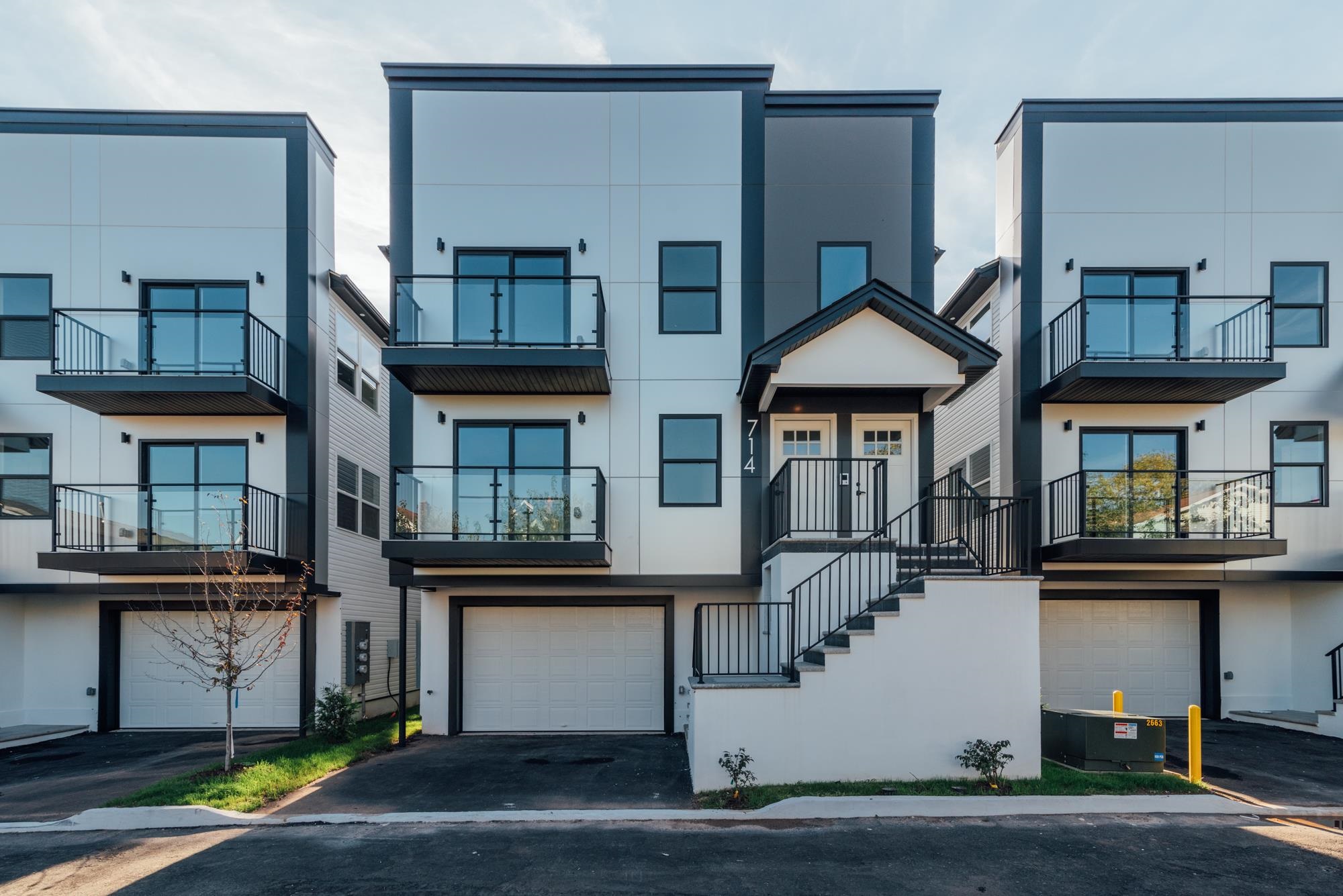 746 Seaport Drive Elizabeth NJ 07201