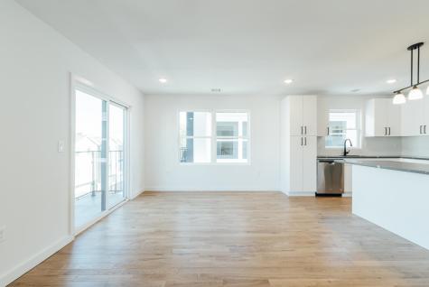 746 Seaport Drive Elizabeth NJ 07201