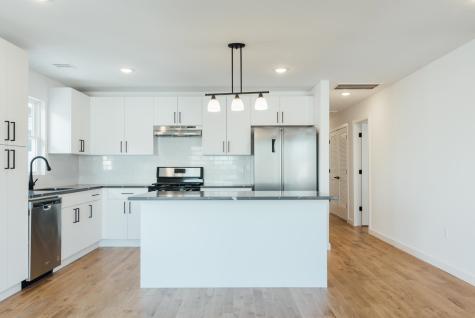 746 Seaport Drive Elizabeth NJ 07201