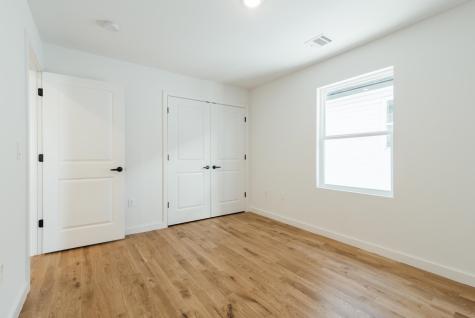 746 Seaport Drive Elizabeth NJ 07201
