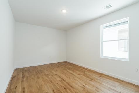 746 Seaport Drive Elizabeth NJ 07201