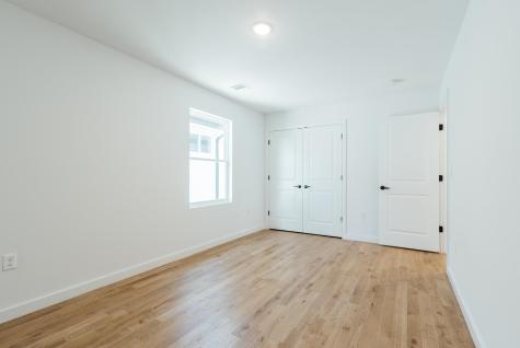 746 Seaport Drive Elizabeth NJ 07201