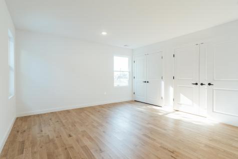 746 Seaport Drive Elizabeth NJ 07201