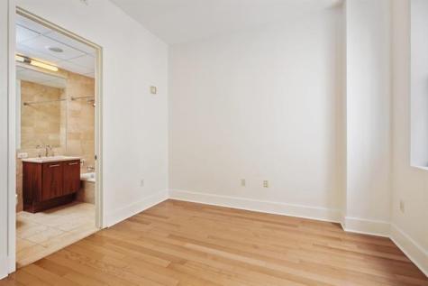4 Beacon Way Jersey City NJ 07304
