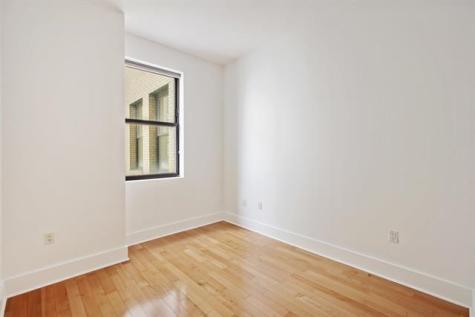 4 Beacon Way Jersey City NJ 07304