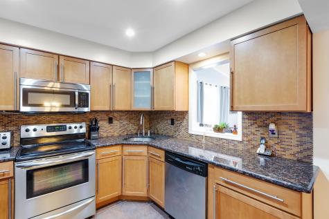 6405 Liberty Avenue North Bergen NJ 07047