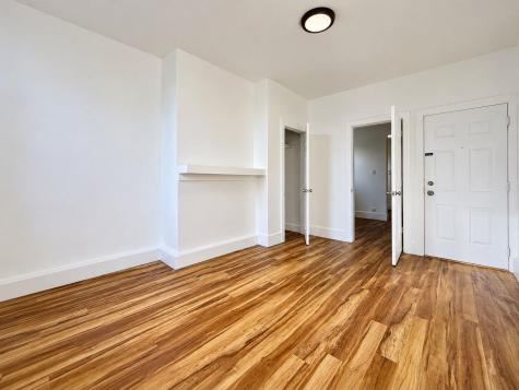 212 15th Street Jersey City NJ 07310