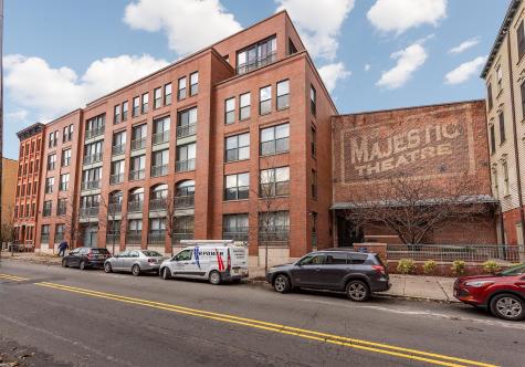 222 Montgomery Street Jersey City NJ 07302