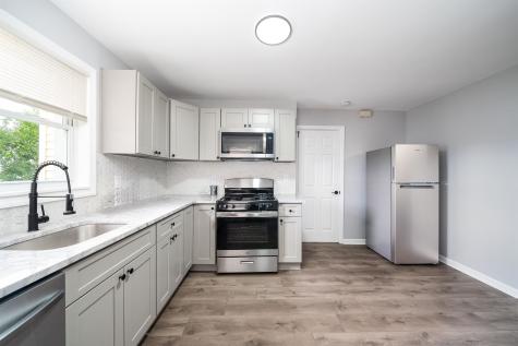 9009 Durham Avenue North Bergen NJ 07047