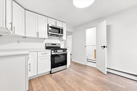 12 Prospect Avenue Bayonne NJ 07002