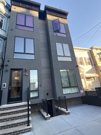 1004 Summit Avenue Jersey City NJ 07307