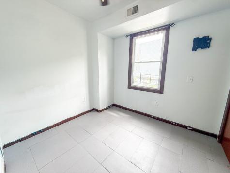107 Oxford Avenue Jersey City NJ 07304