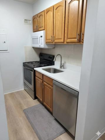 43 Van Wagenen Avenue Jersey City NJ 07306