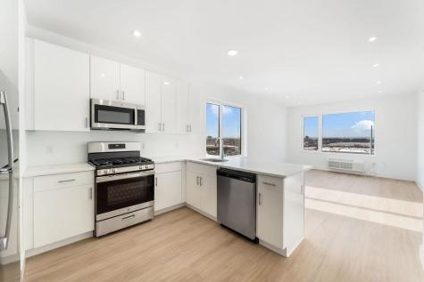 3309 Liberty Avenue North Bergen NJ 07047