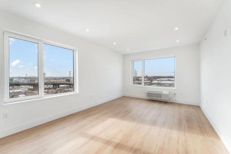 3309 Liberty Avenue North Bergen NJ 07047