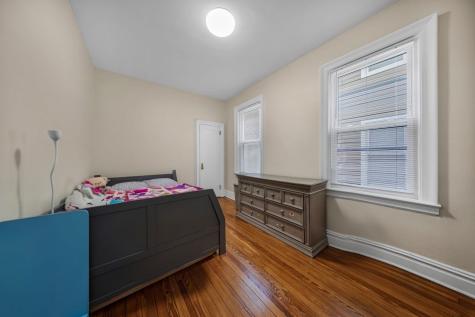 152 West 9th Street Bayonne NJ 07002