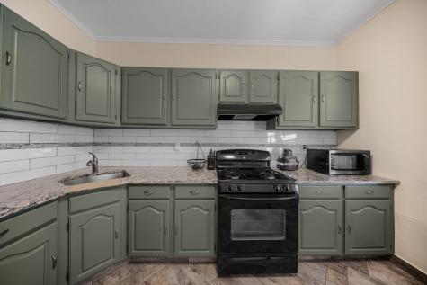 152 West 9th Street Bayonne NJ 07002