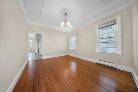 152 West 9th Street Bayonne NJ 07002